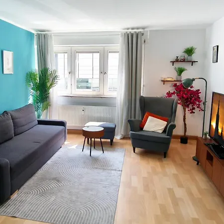 Zentrale Stadtwohnung Mit Kueche - Wifi I Centre With Kitchen * 乌尔姆