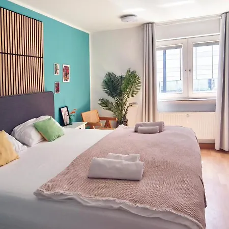 Apartment Zentrale Stadtwohnung Mit Kueche - Wifi I Centre With Kitchen Ulm